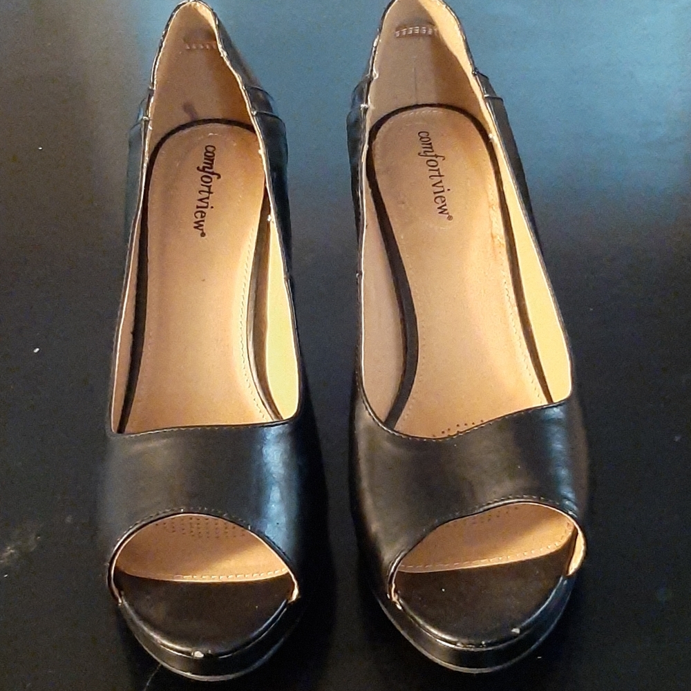 open toe black pumps